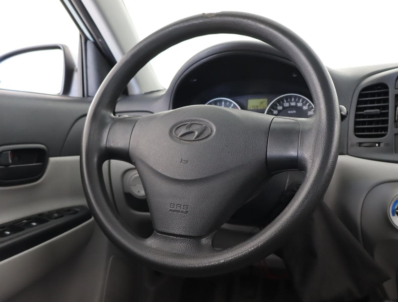 2008 Hyundai ACCENT - 16