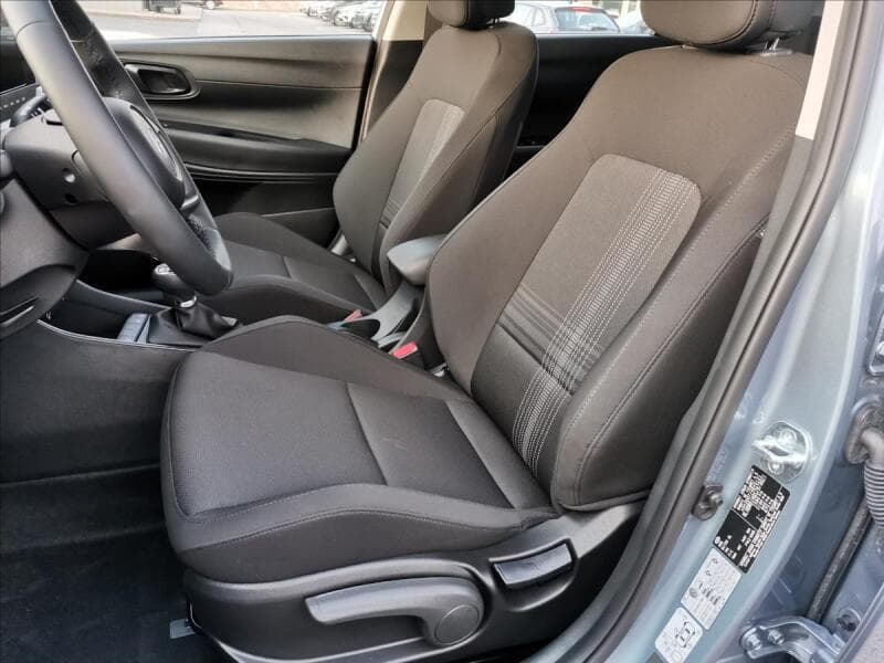 2026 Hyundai Bayon - 13