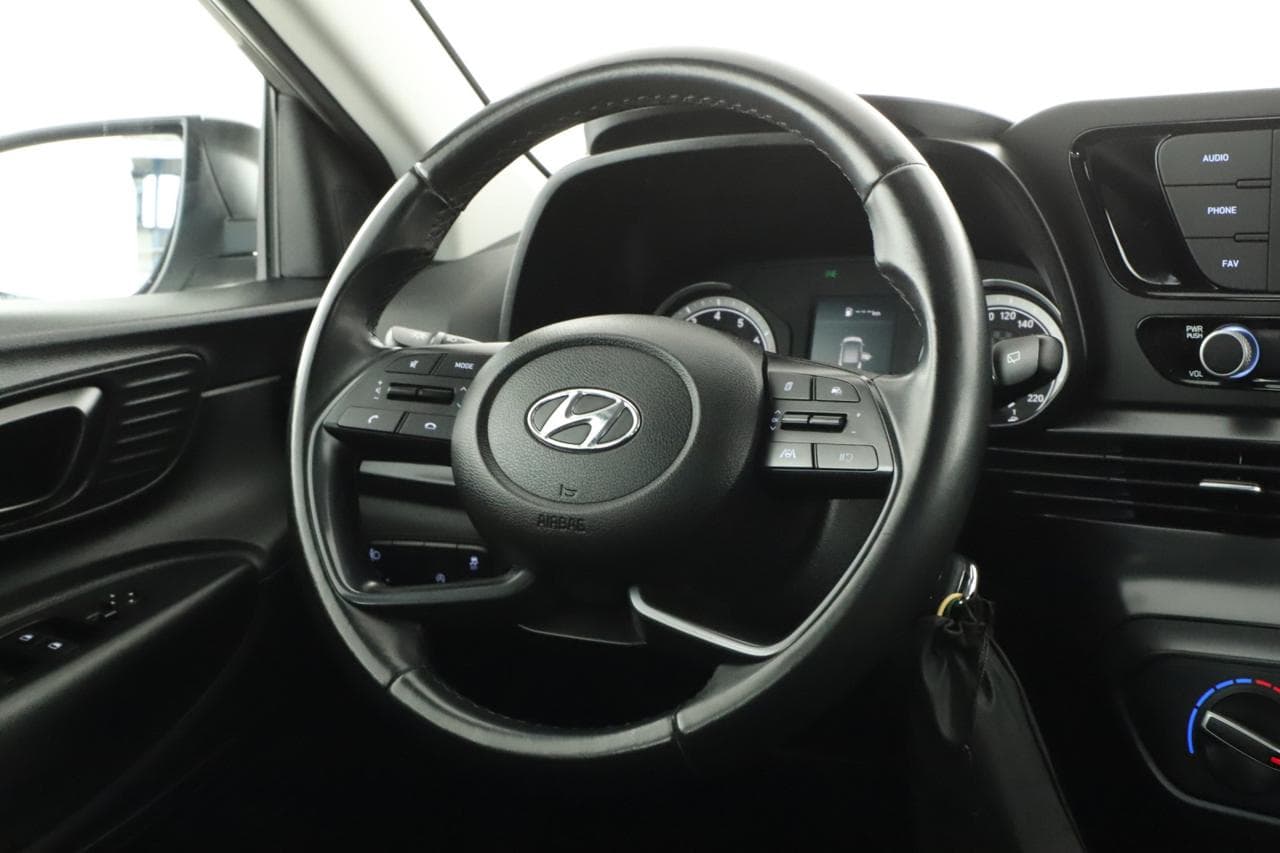 2022 Hyundai Bayon - 13