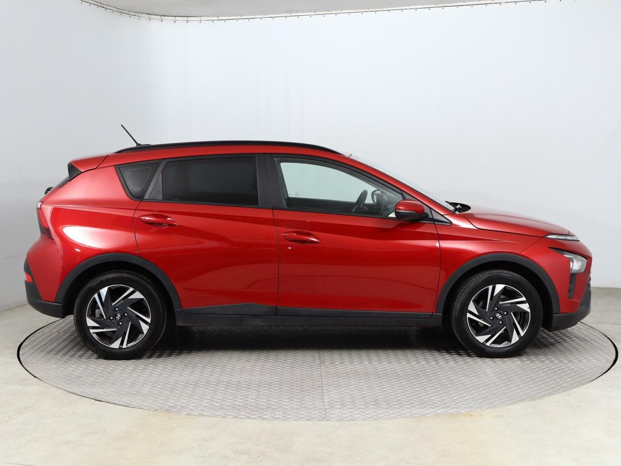 2021 Hyundai BAYON - 12