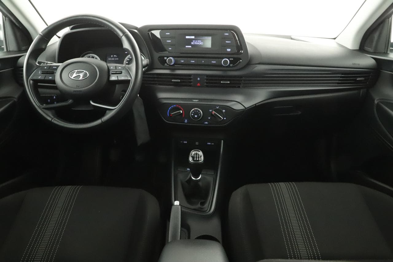 2023 Hyundai BAYON - 31