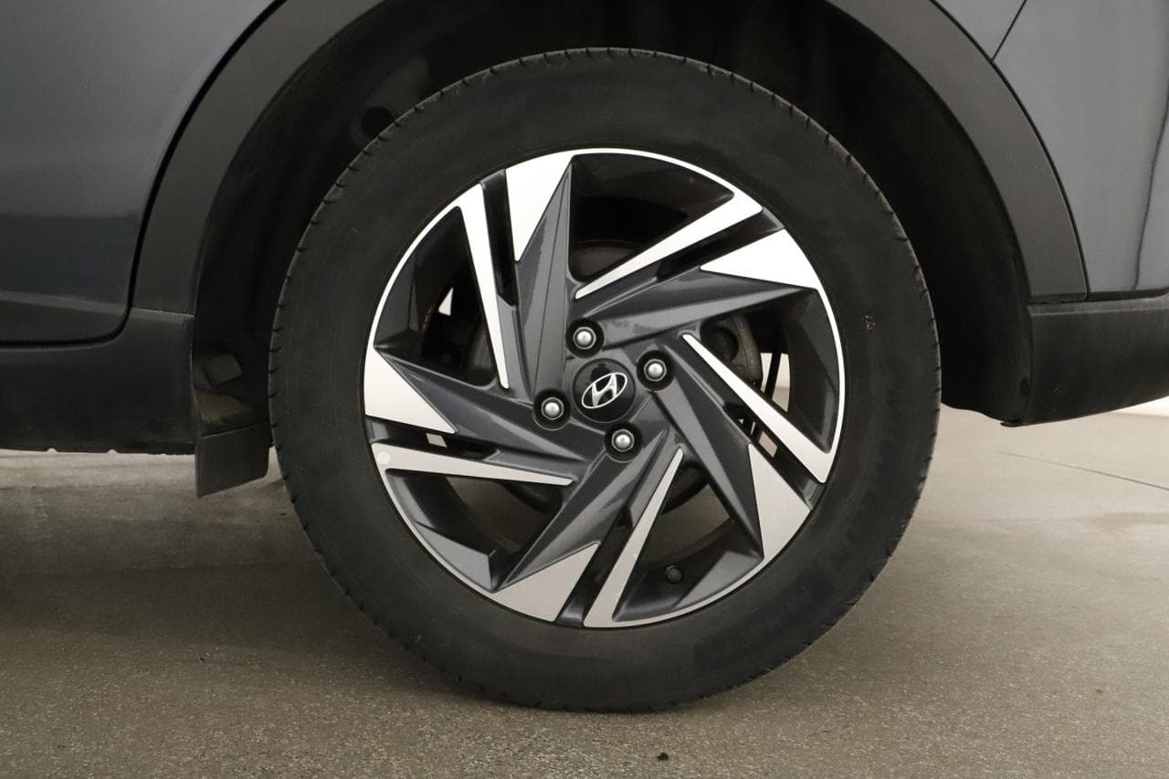2023 Hyundai BAYON - 35