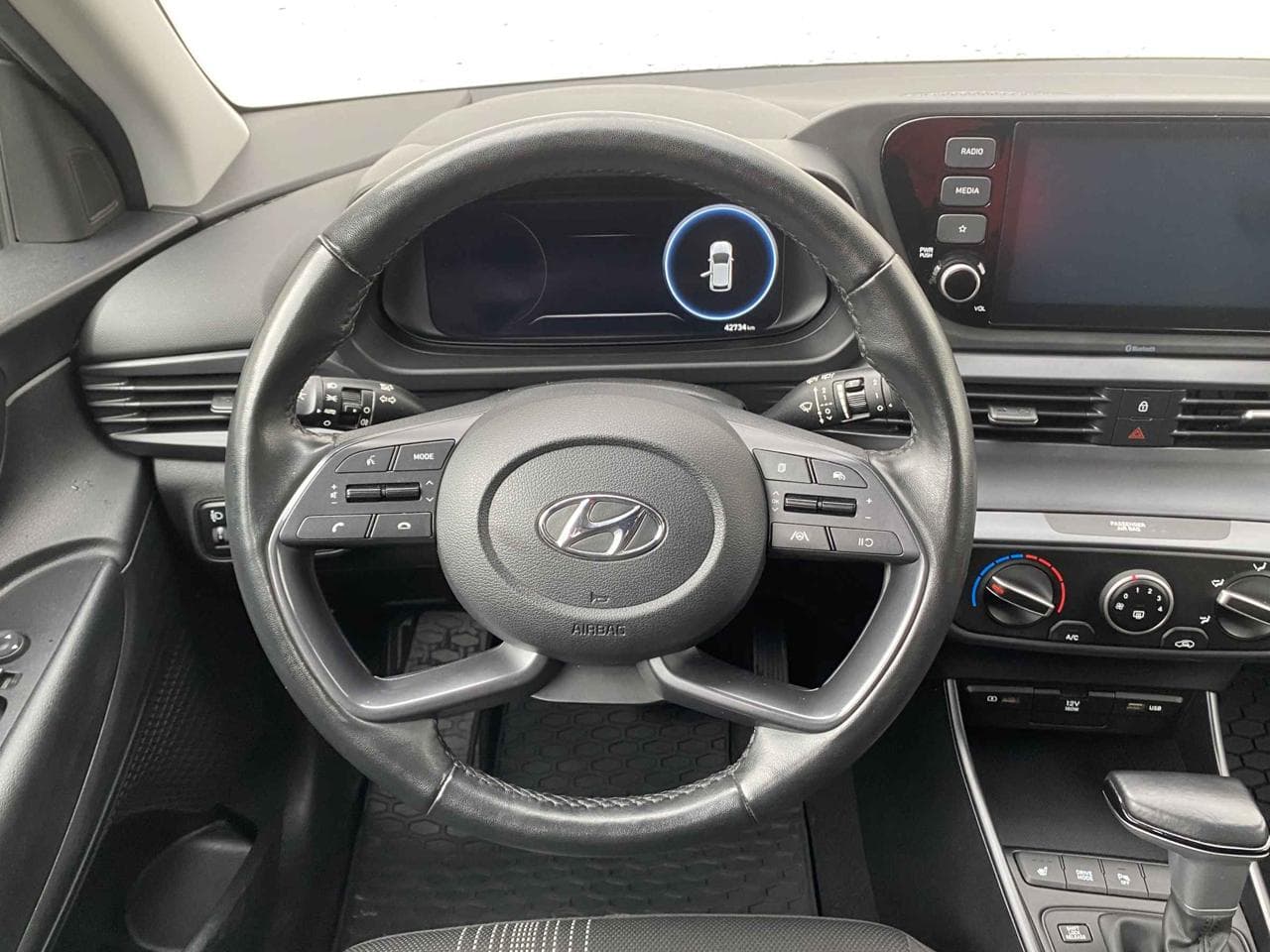 2022 Hyundai BAYON - 11