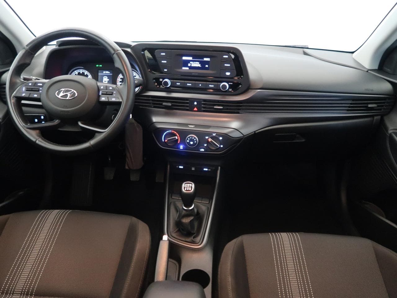 2021 Hyundai BAYON - 10
