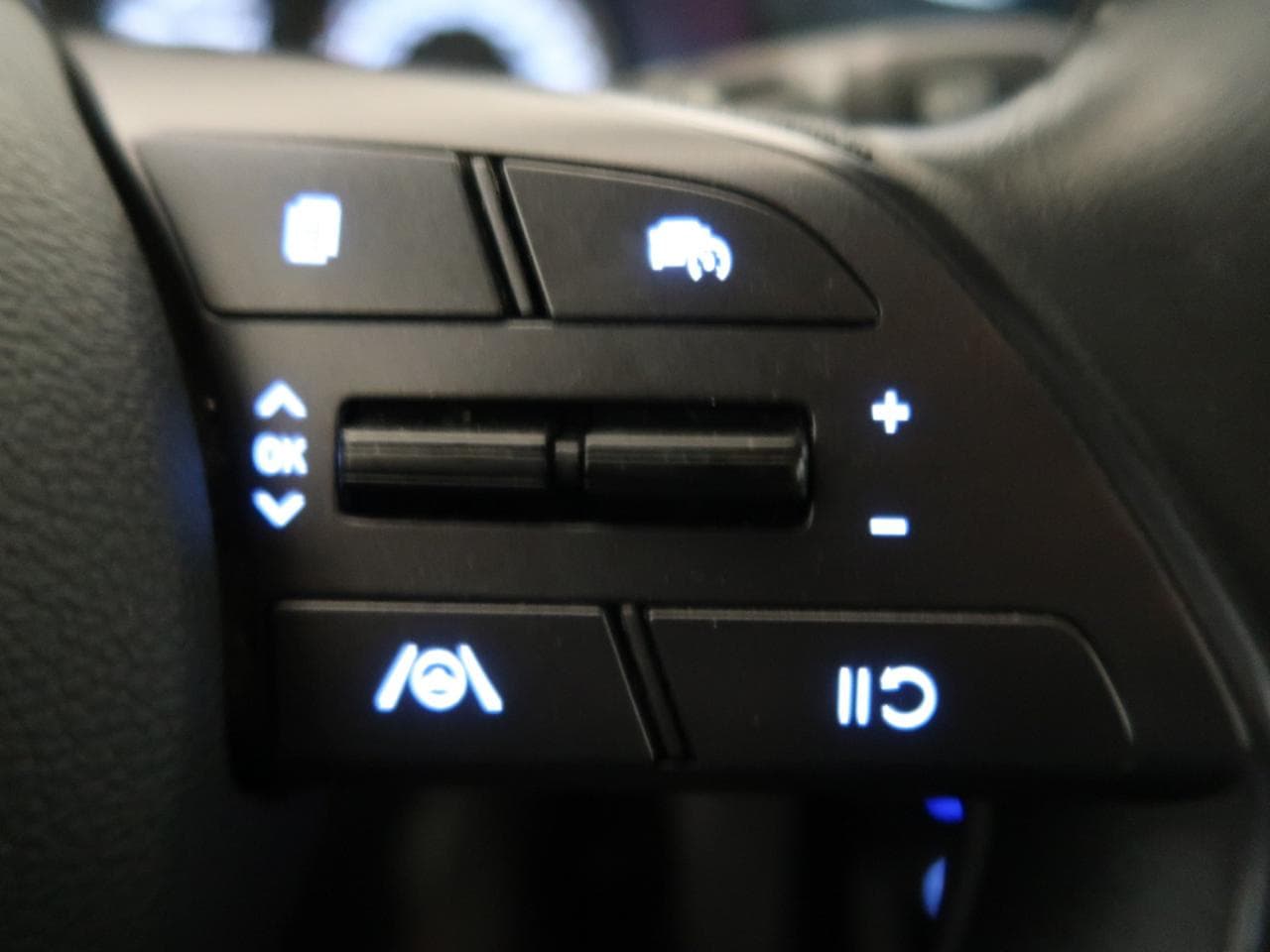 2021 Hyundai BAYON - 19