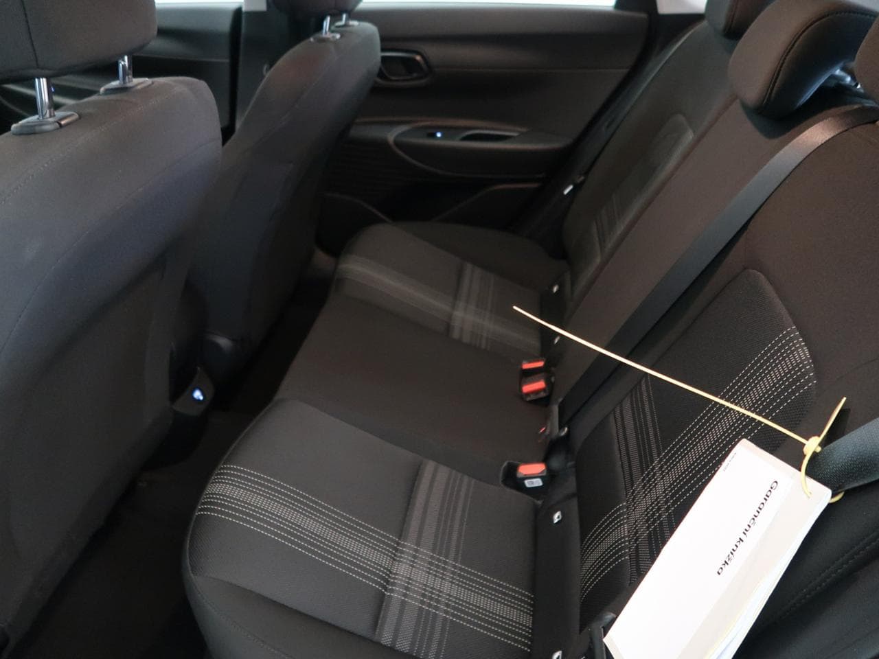 2021 Hyundai BAYON - 15