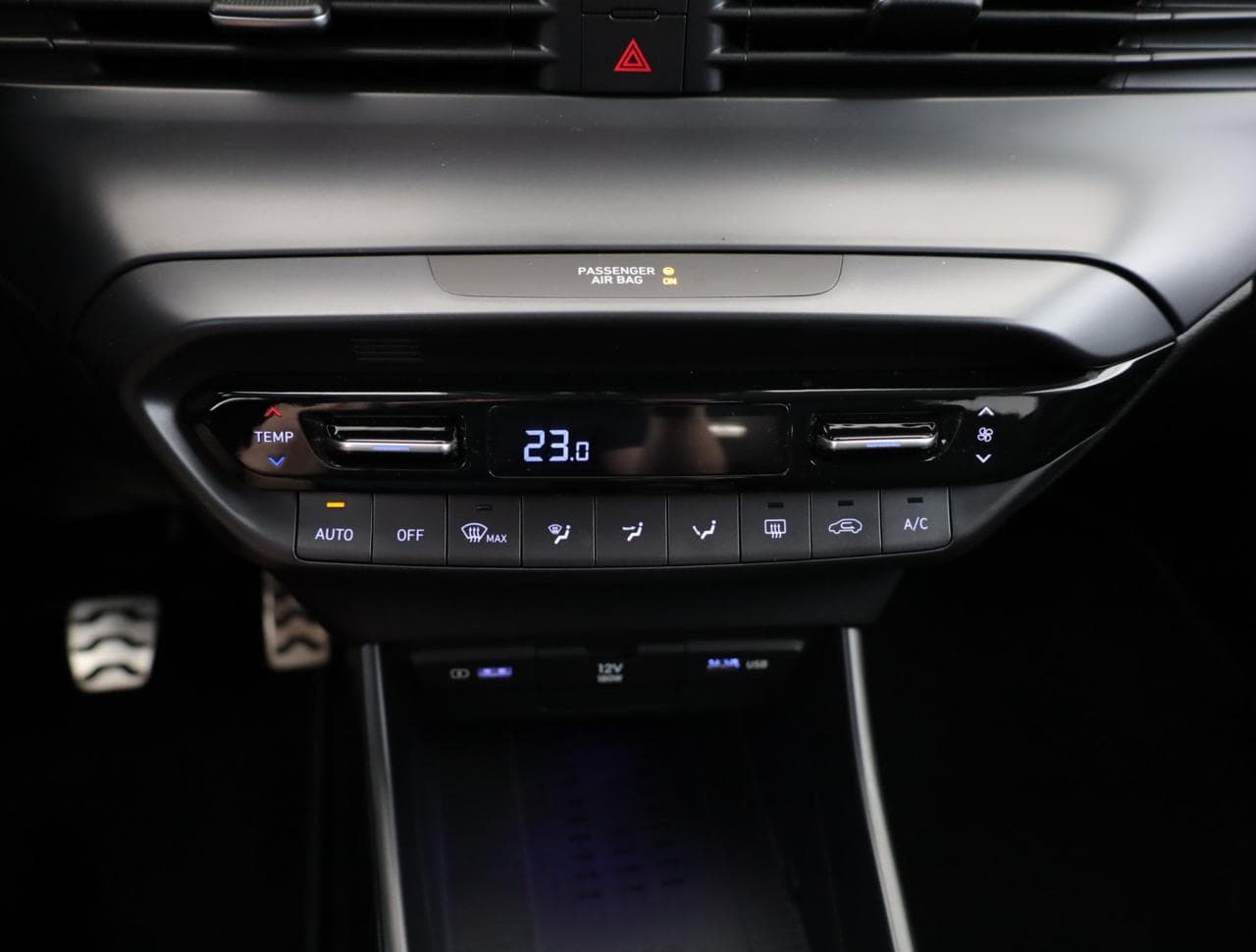 2022 Hyundai BAYON - 29