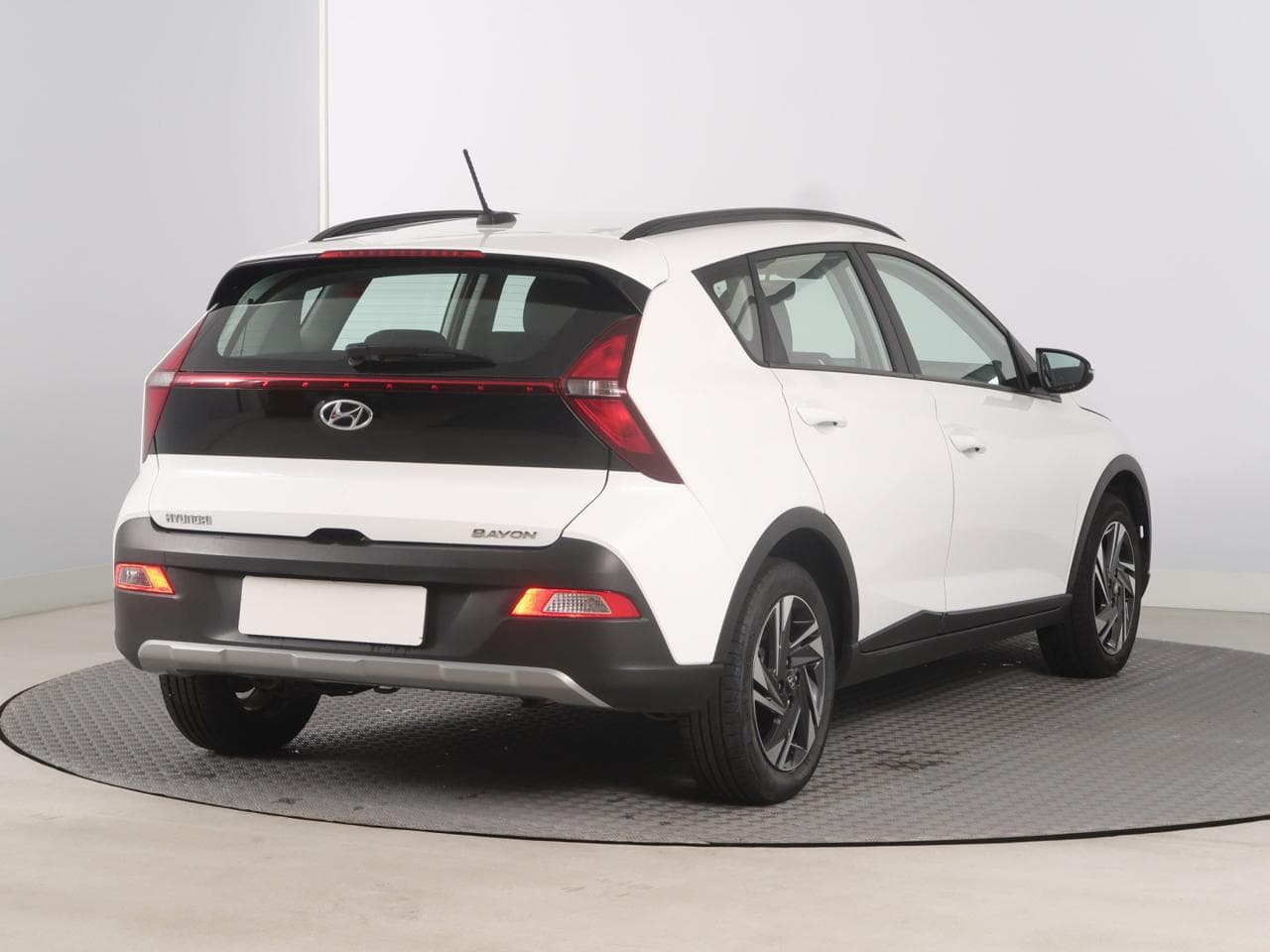 2022 Hyundai BAYON - 7