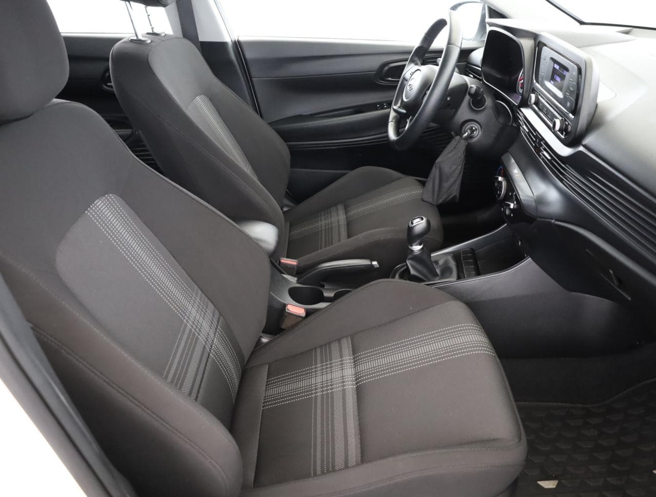 2021 Hyundai BAYON - 10