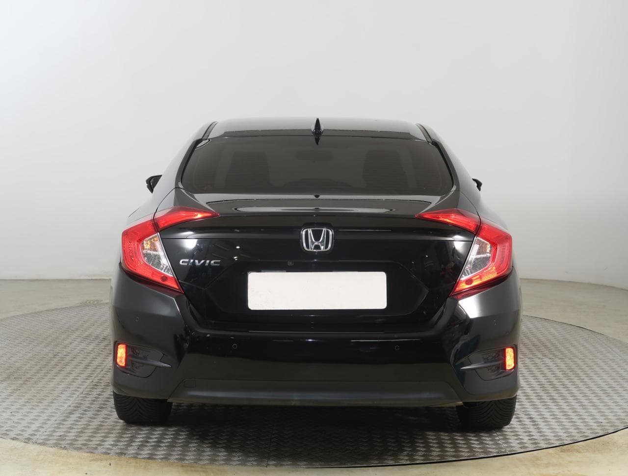 2018 Honda Civic - 11