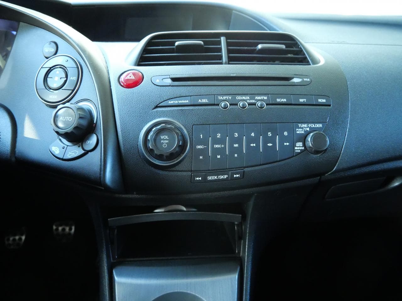 2010 Honda CIVIC - 24