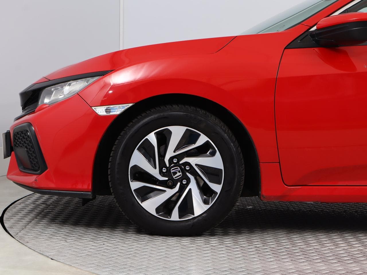 2019 Honda CIVIC - 18