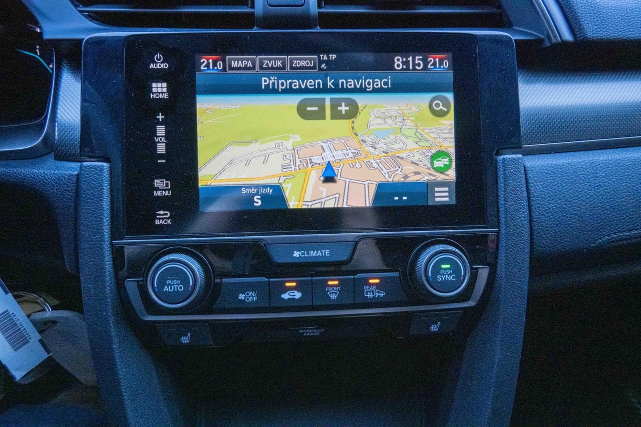 2017 Honda CIVIC - 19