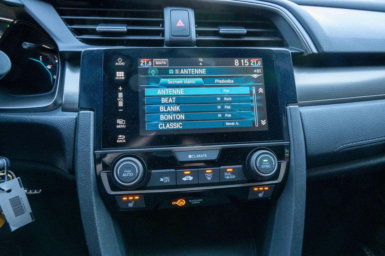 2017 Honda CIVIC - 18