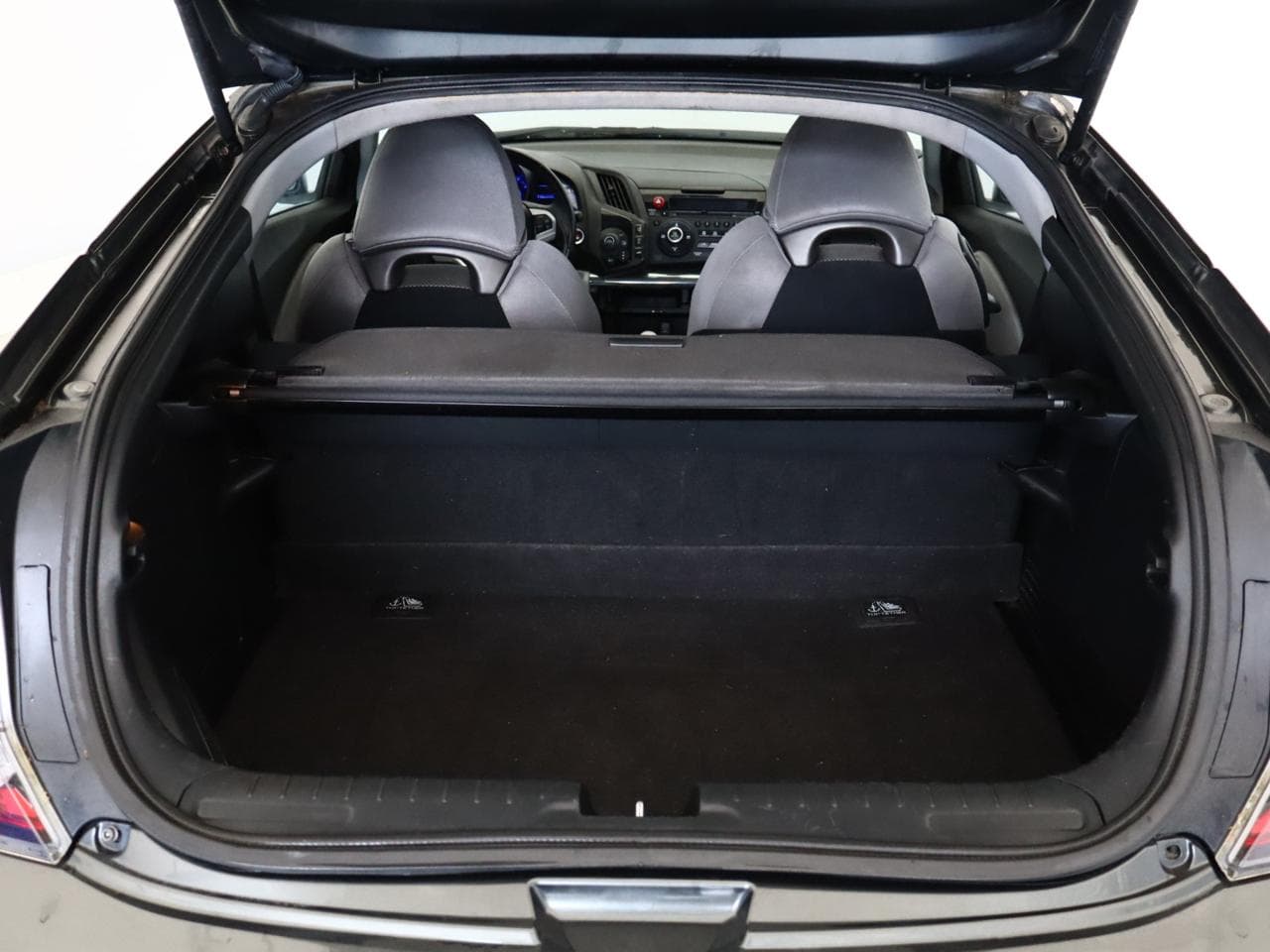 2011 Honda CR-Z - 16