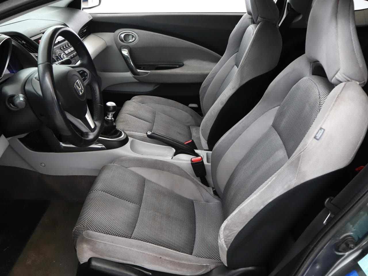 2011 Honda CR-Z - 13
