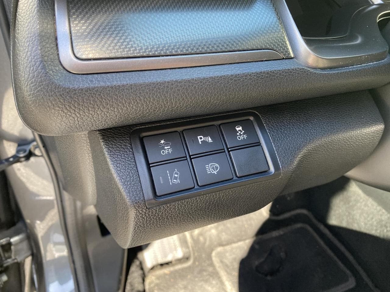 2018 Honda Civic - 29