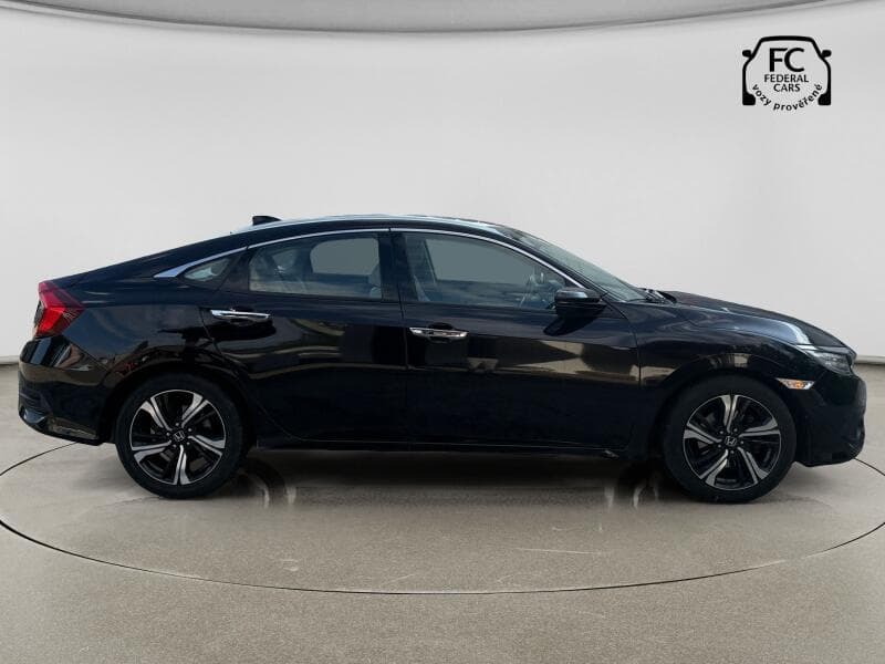 2018 Honda CIVIC - 6