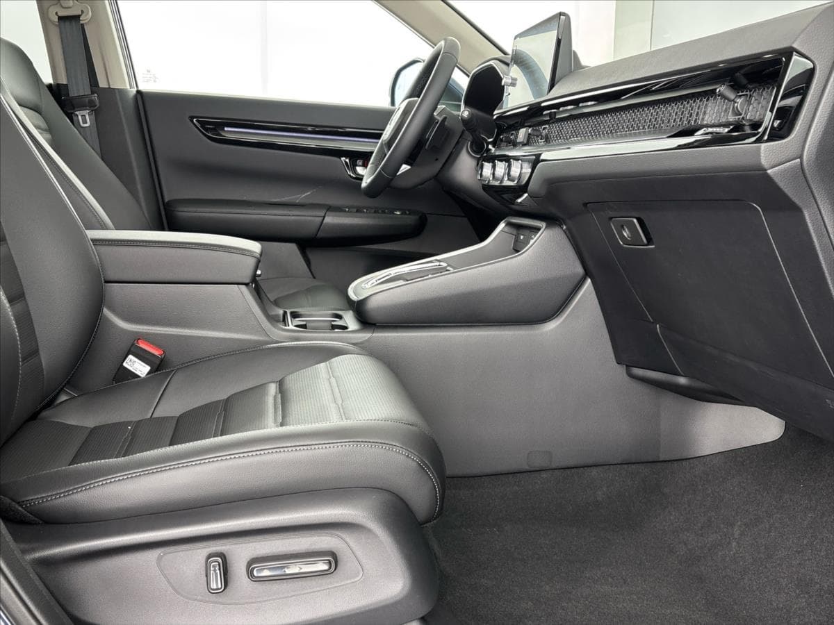 2025 Honda CR-V - 8