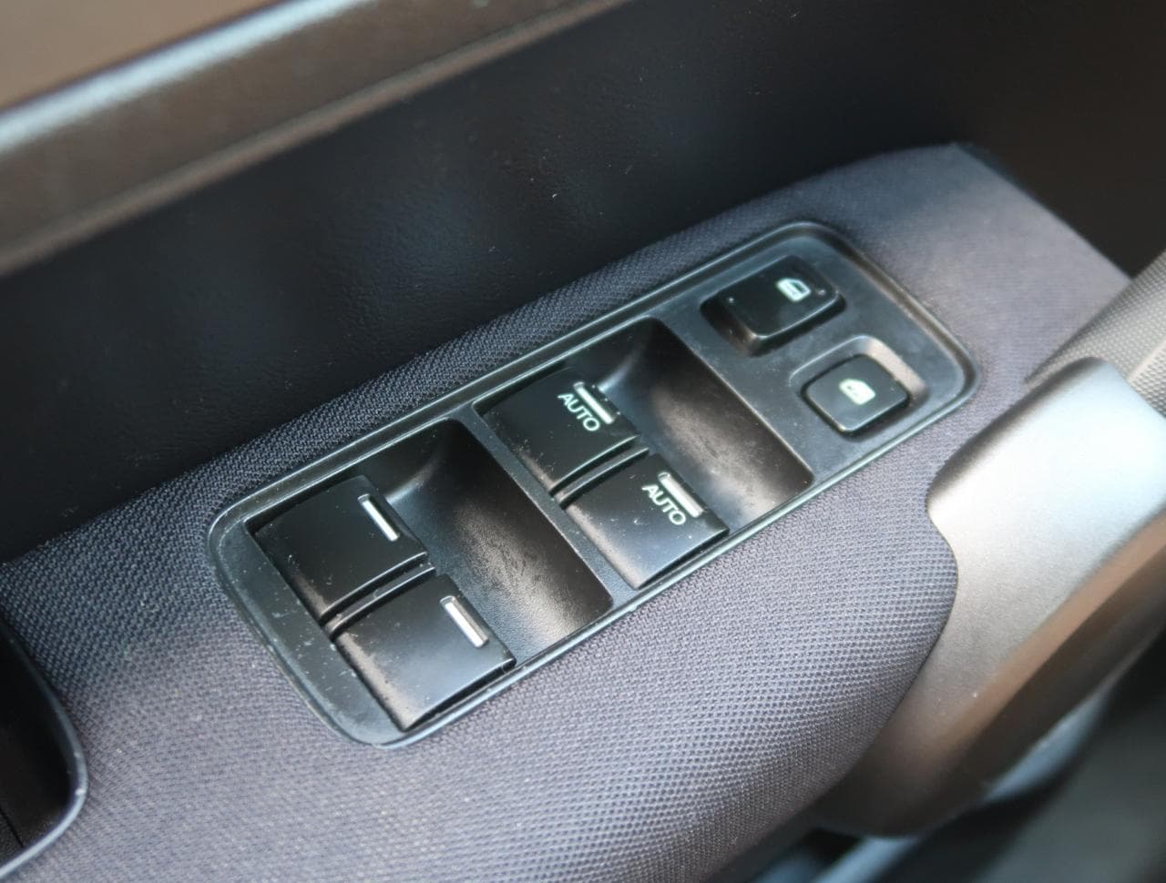 2010 Honda CR-V - 16