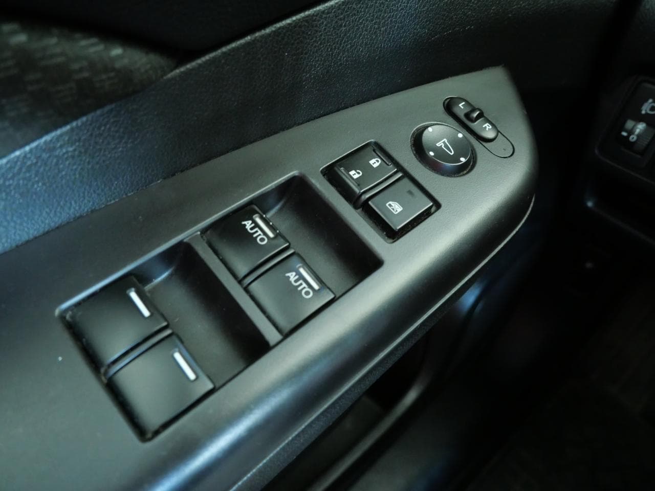 2016 Honda CR-V - 14