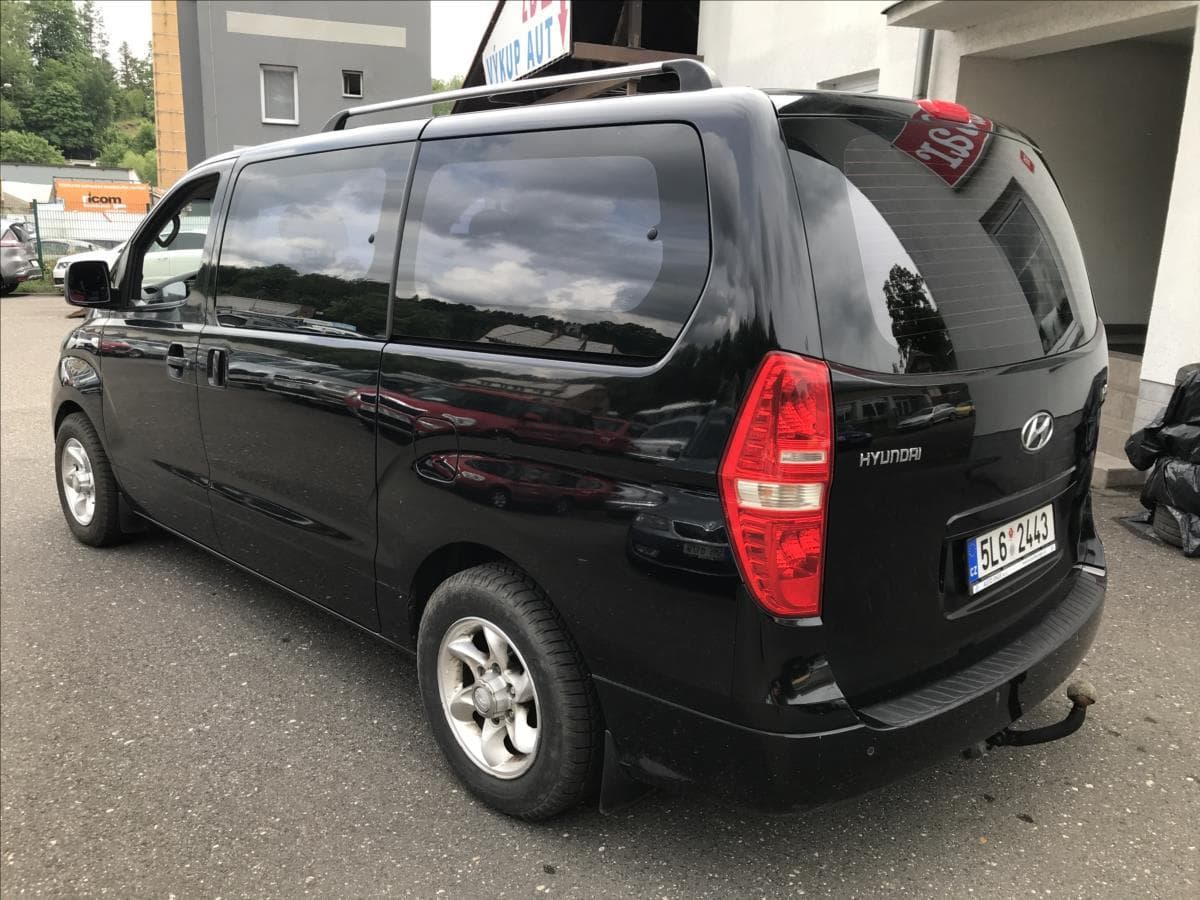 2008 Hyundai H-1 - 8