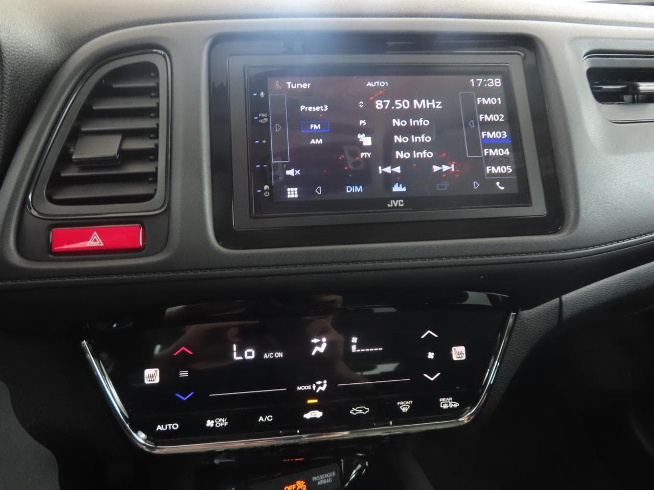 2018 Honda HR-V - 33
