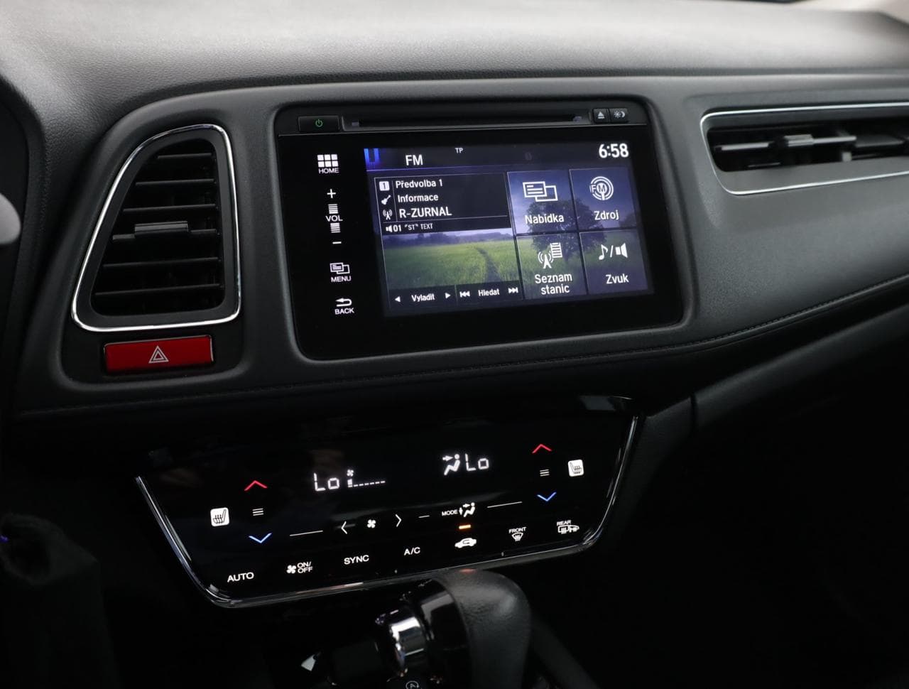 2017 Honda HR-V - 16