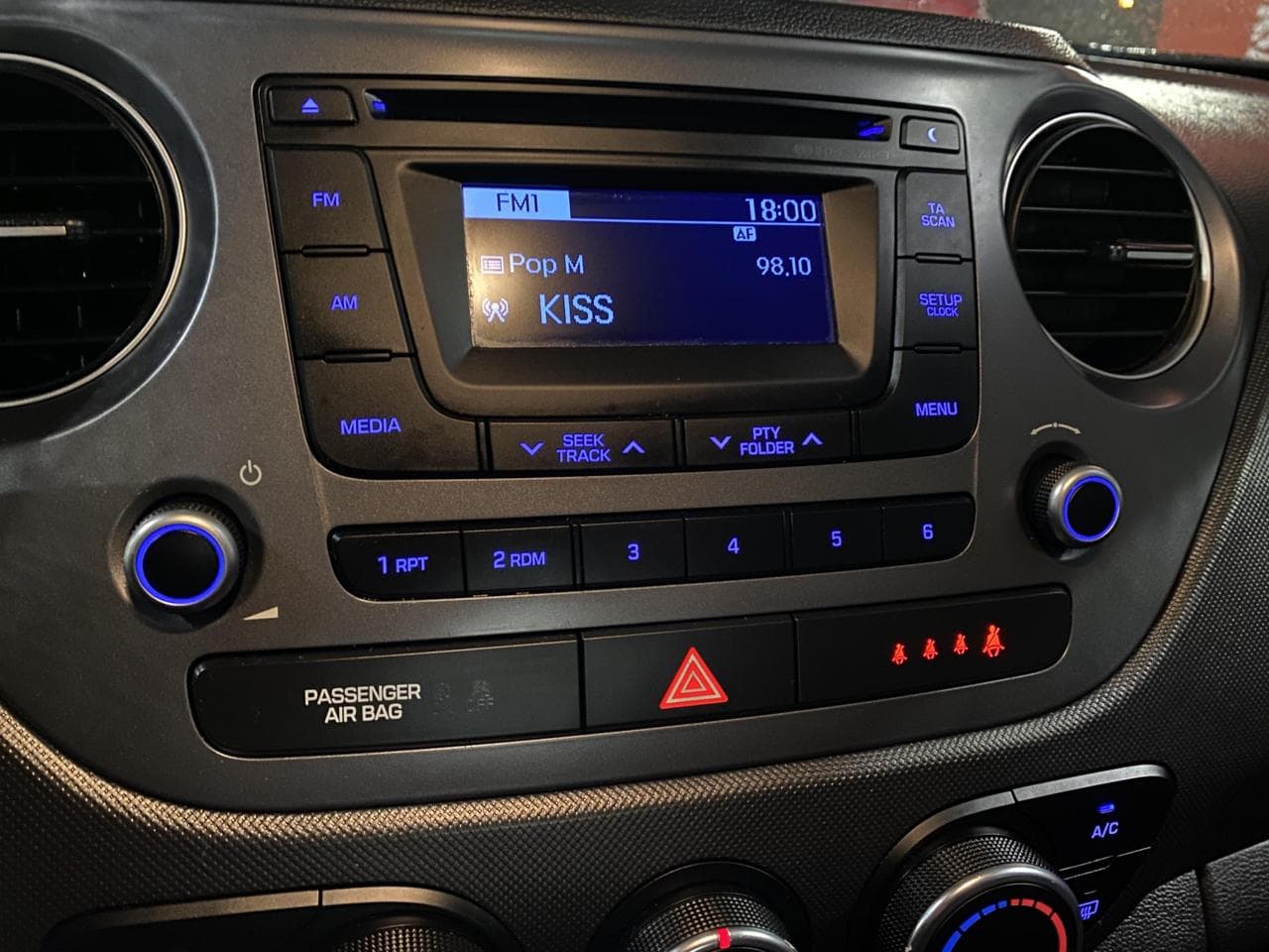 2016 Hyundai i10 - 14
