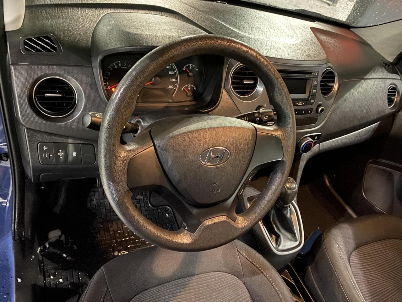 2016 Hyundai i10 - 12