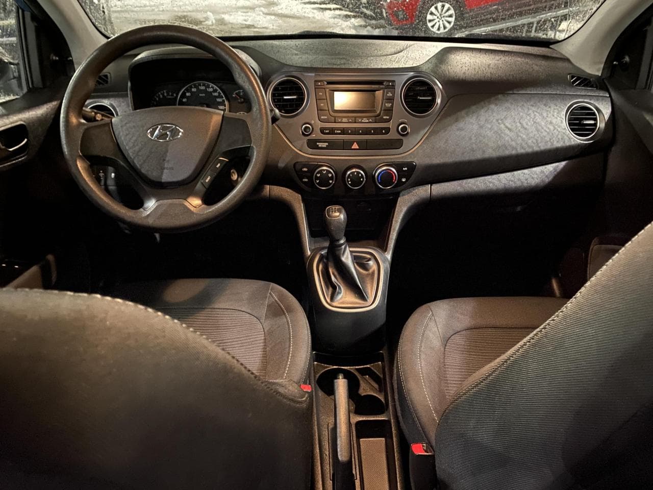 2016 Hyundai i10 - 8