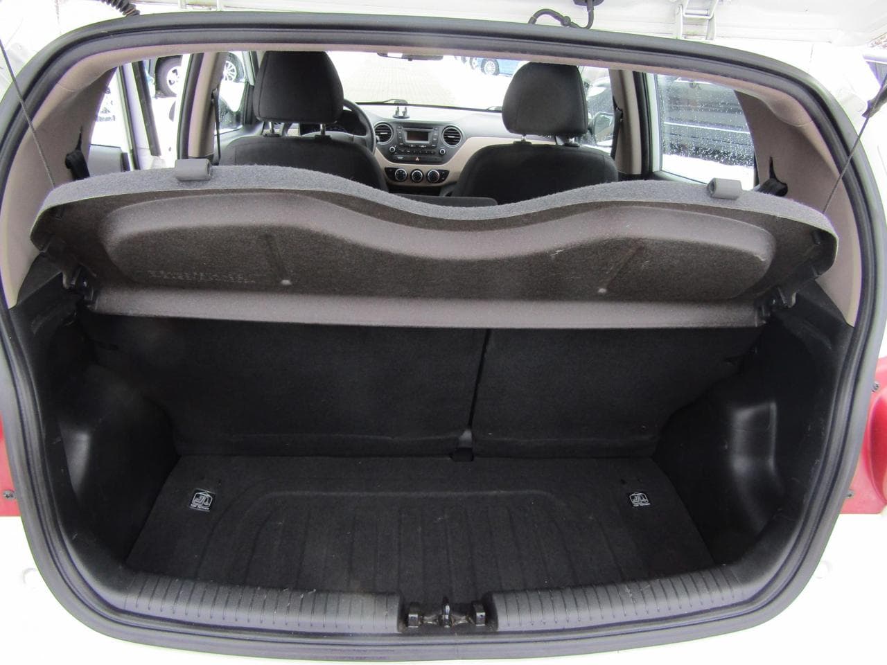 2016 Hyundai i10 - 7