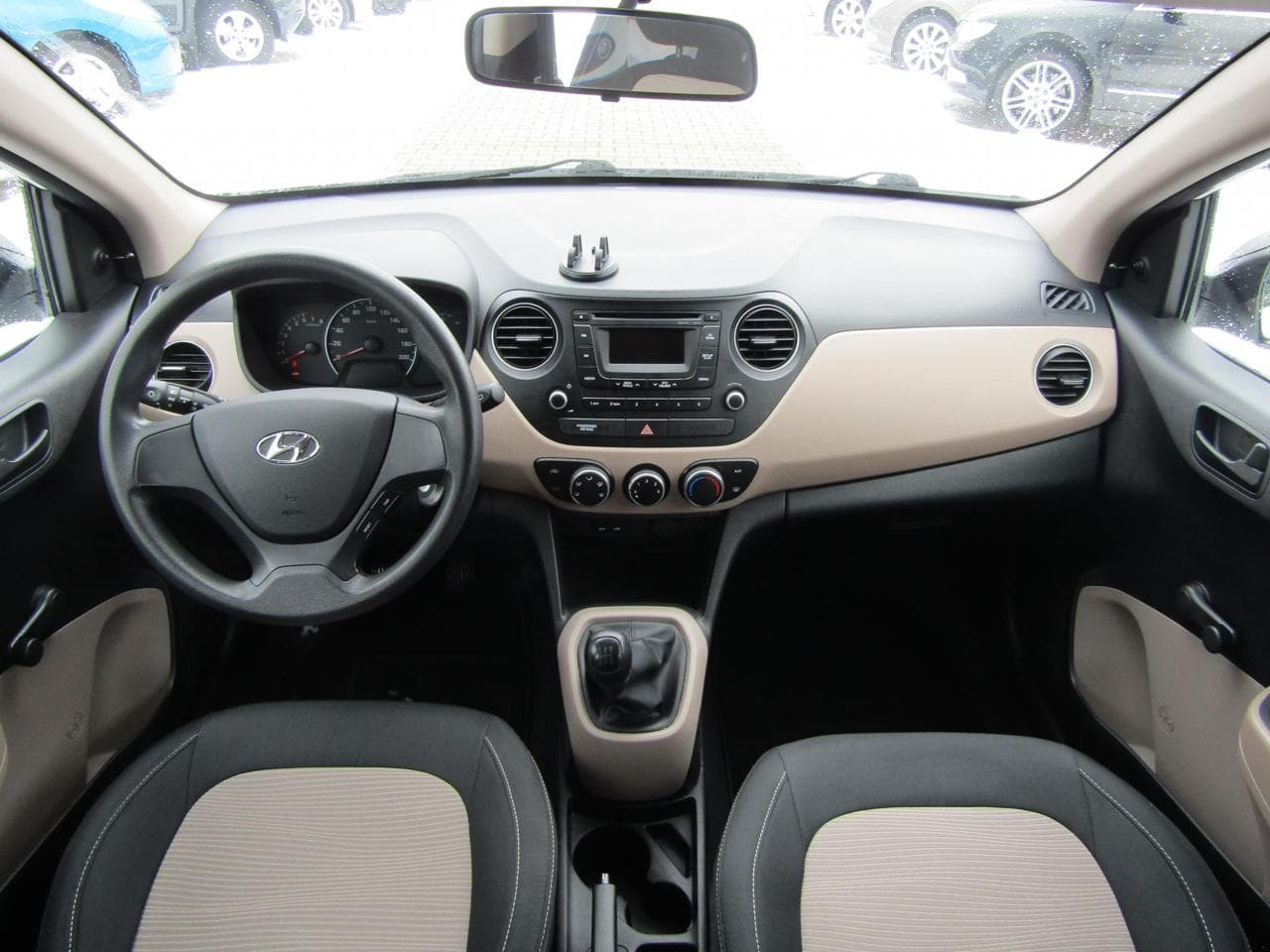 2016 Hyundai i10 - 8