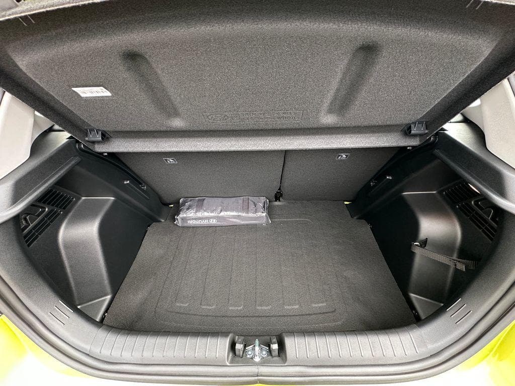 2025 Hyundai i20 - 19