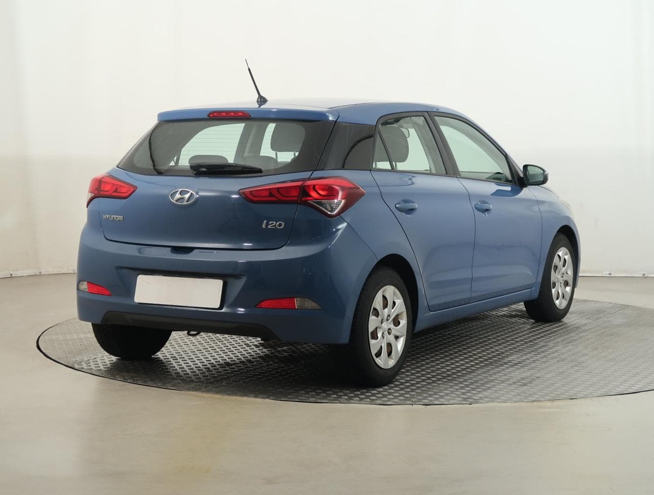 2016 Hyundai i20 - 7
