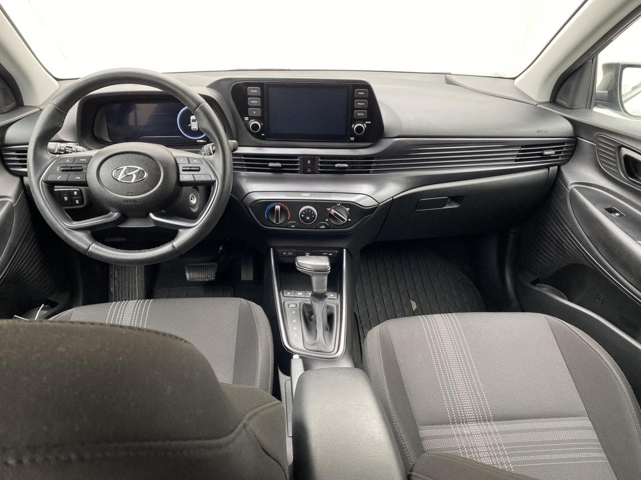 2023 Hyundai i20 - 8