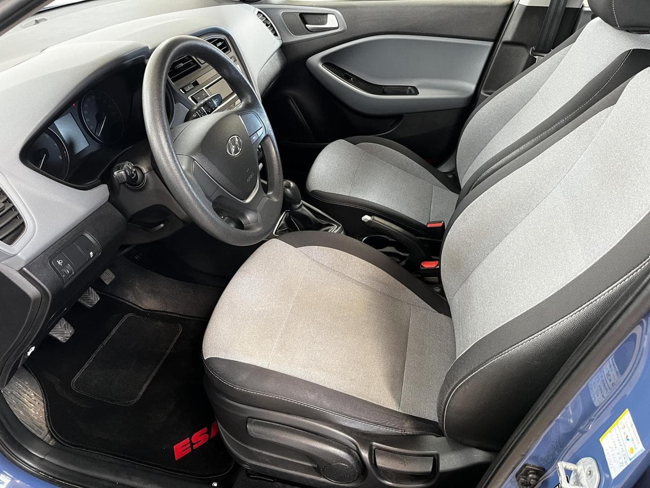 2015 Hyundai I20 - 9