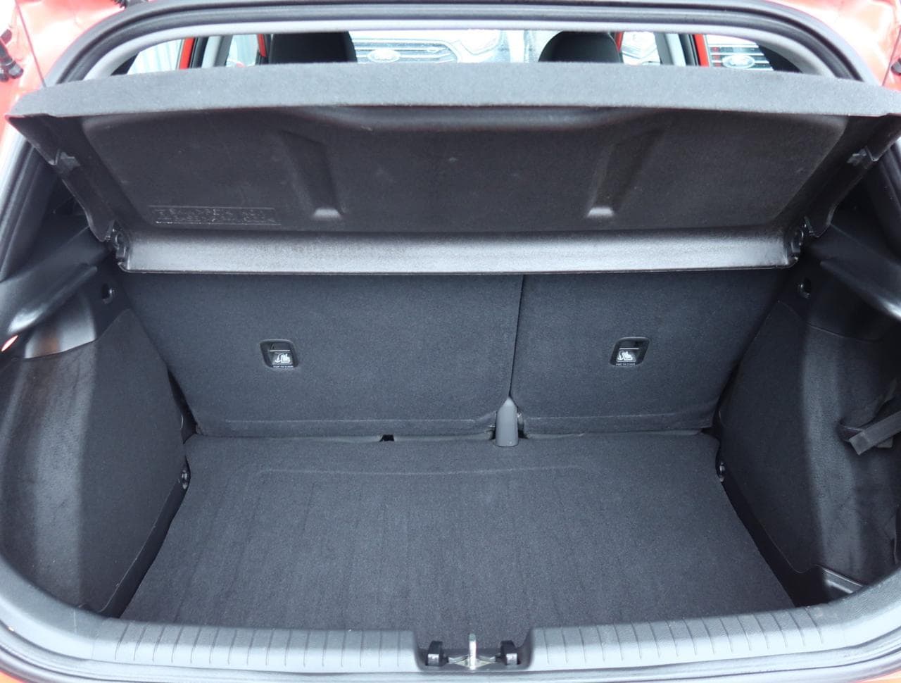 2020 Hyundai I20 - 19