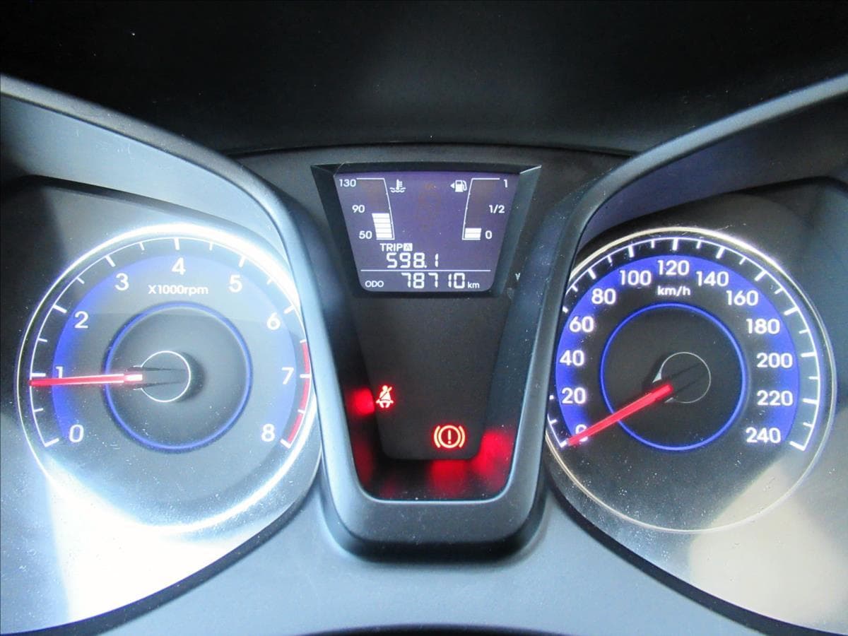 2017 Hyundai ix20 - 14
