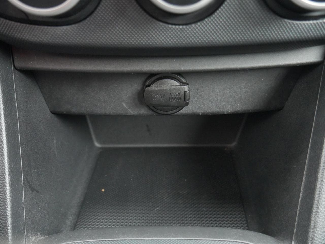 2018 Hyundai i10 - 13