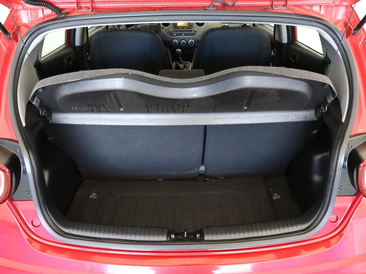 2017 Hyundai I10 - 17