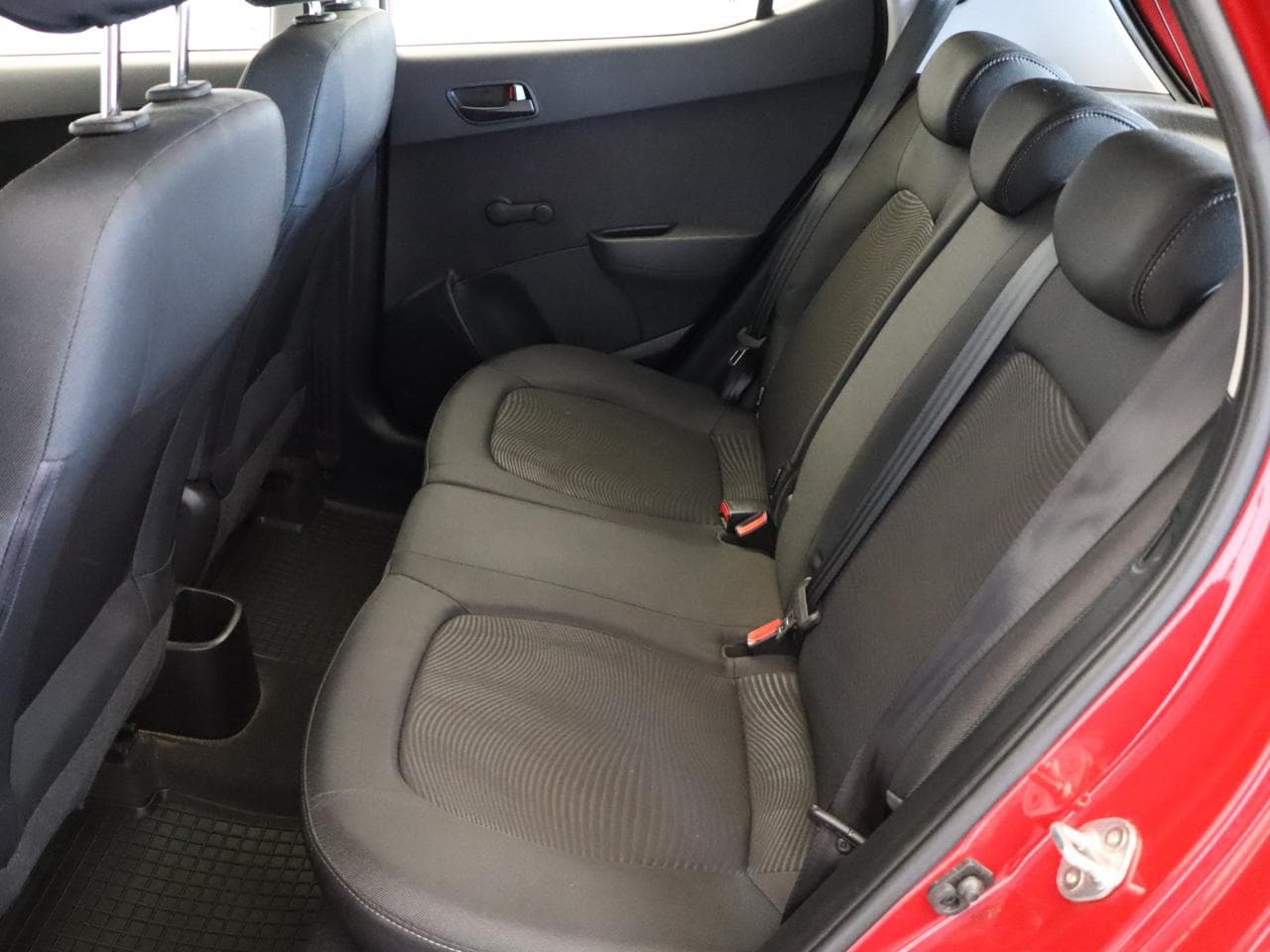 2017 Hyundai I10 - 13