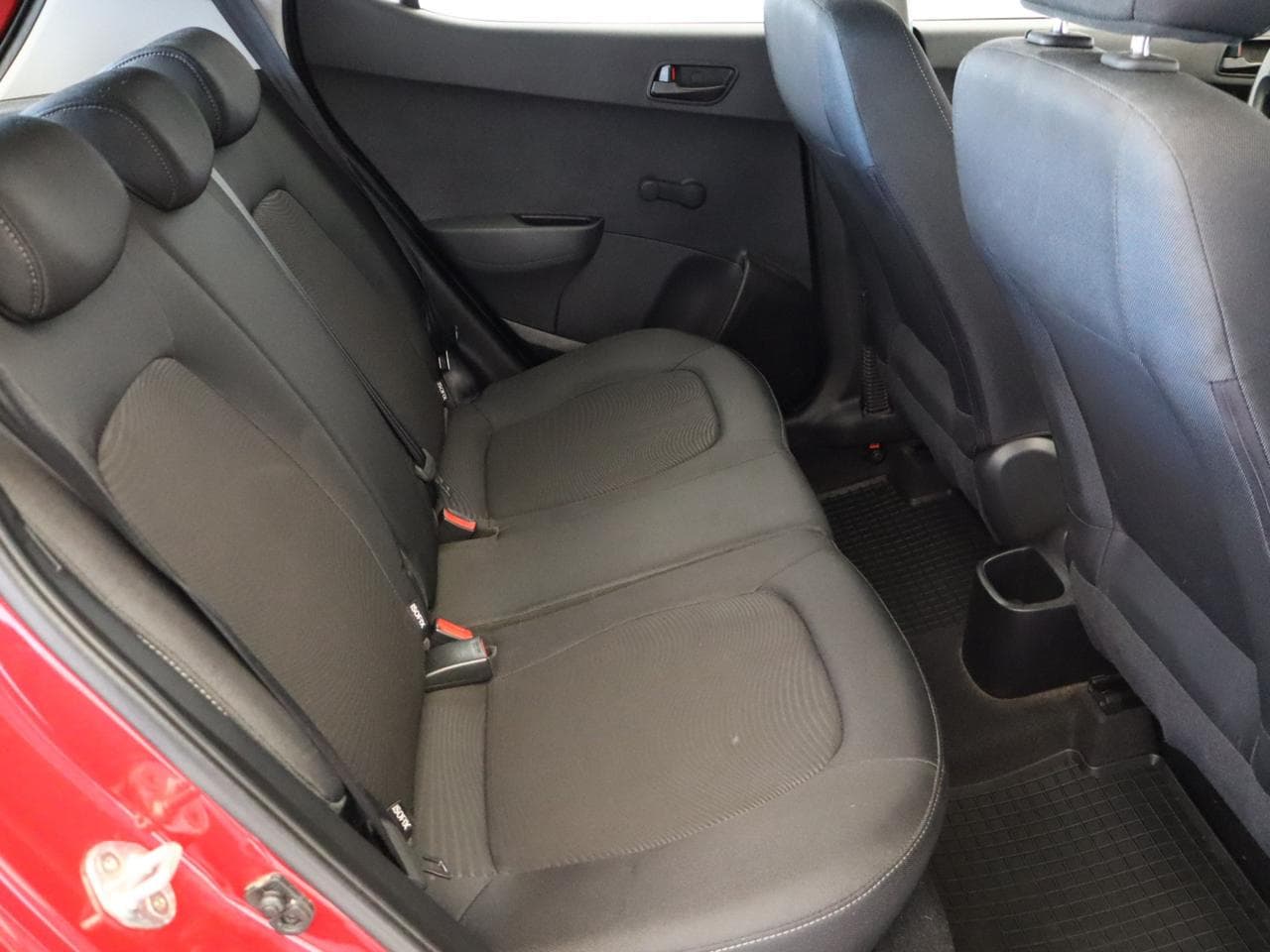 2017 Hyundai I10 - 11