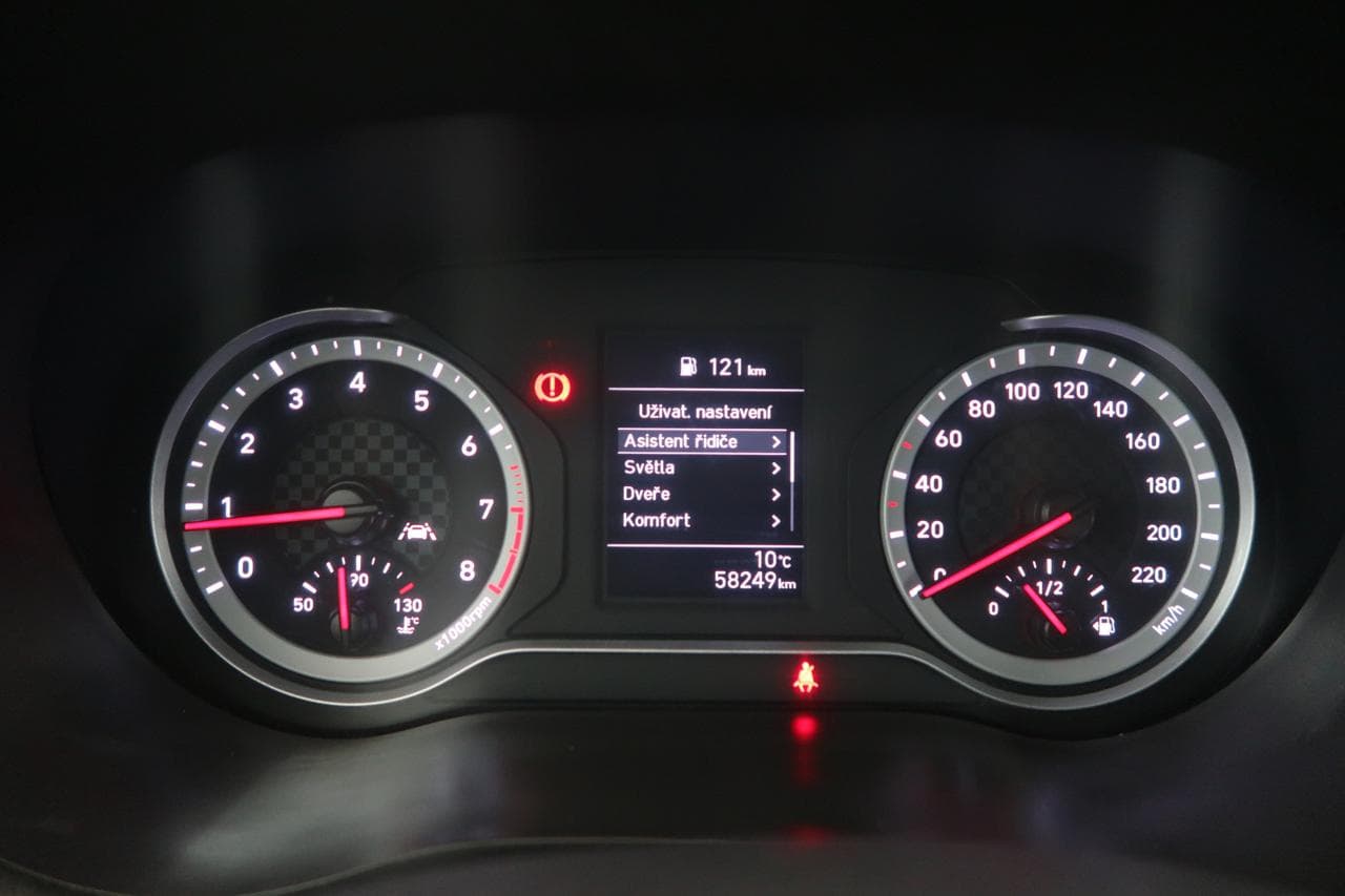 2020 Hyundai I10 - 17