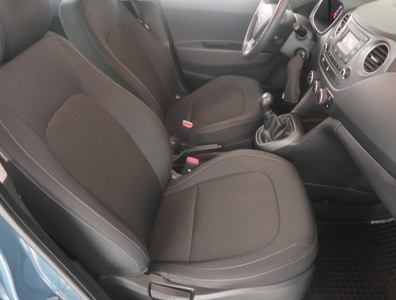 2018 Hyundai I10 - 12