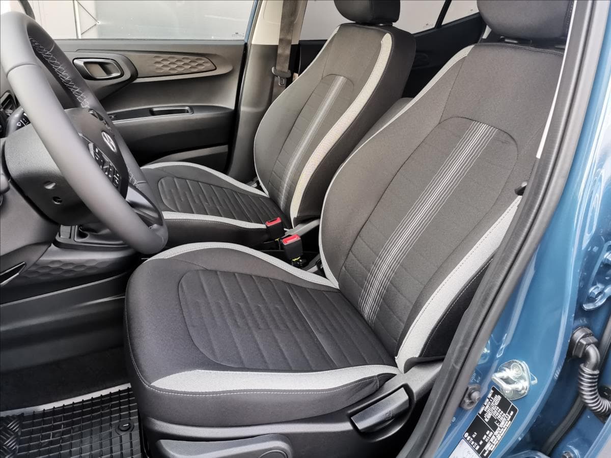 2025 Hyundai i10 - 7