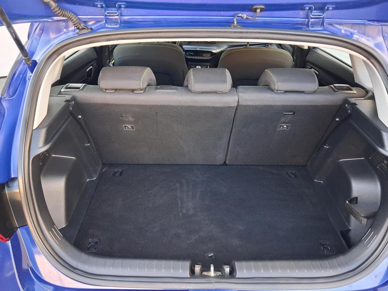 2020 Hyundai I20 - 7