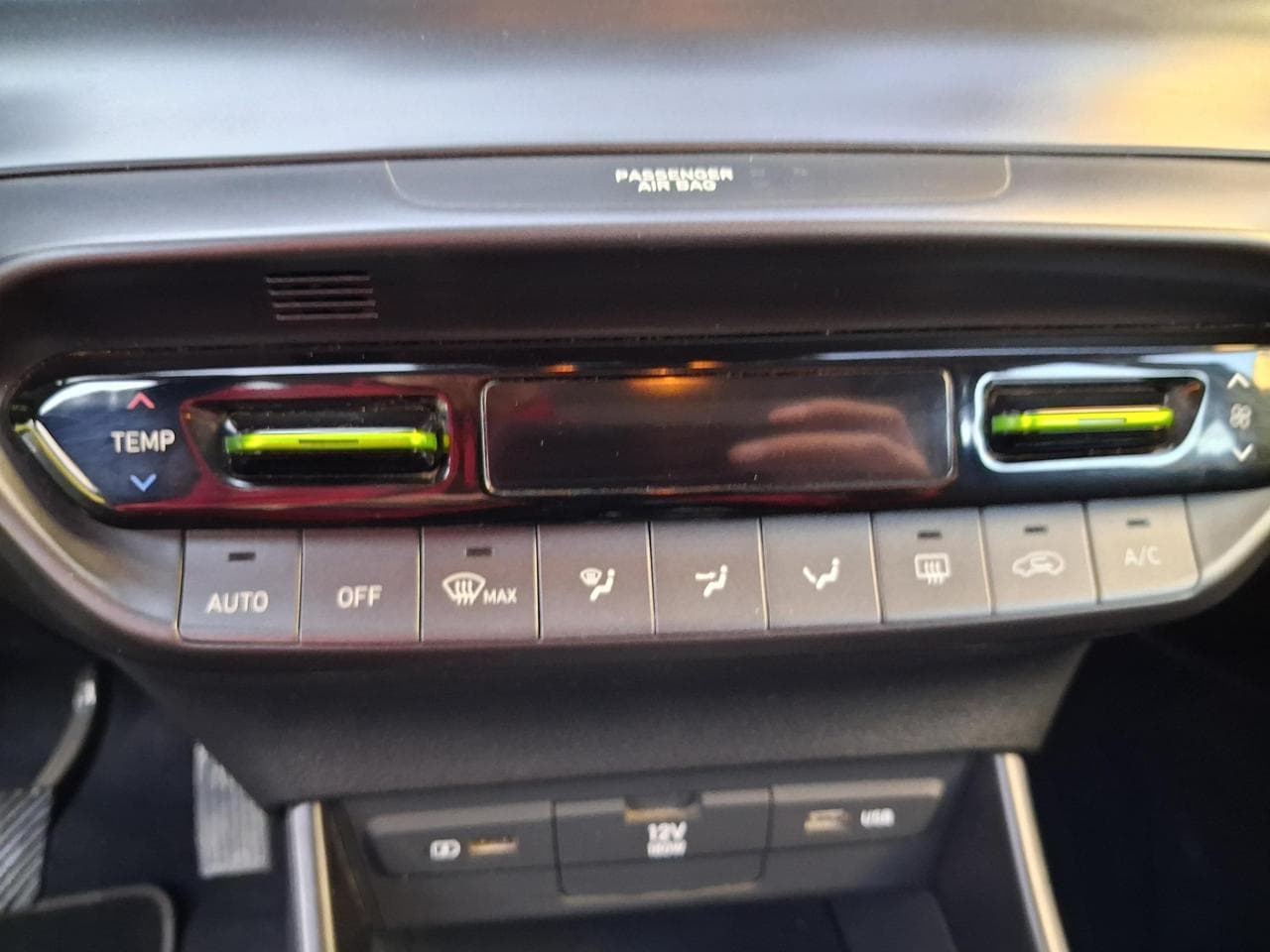 2020 Hyundai I20 - 15