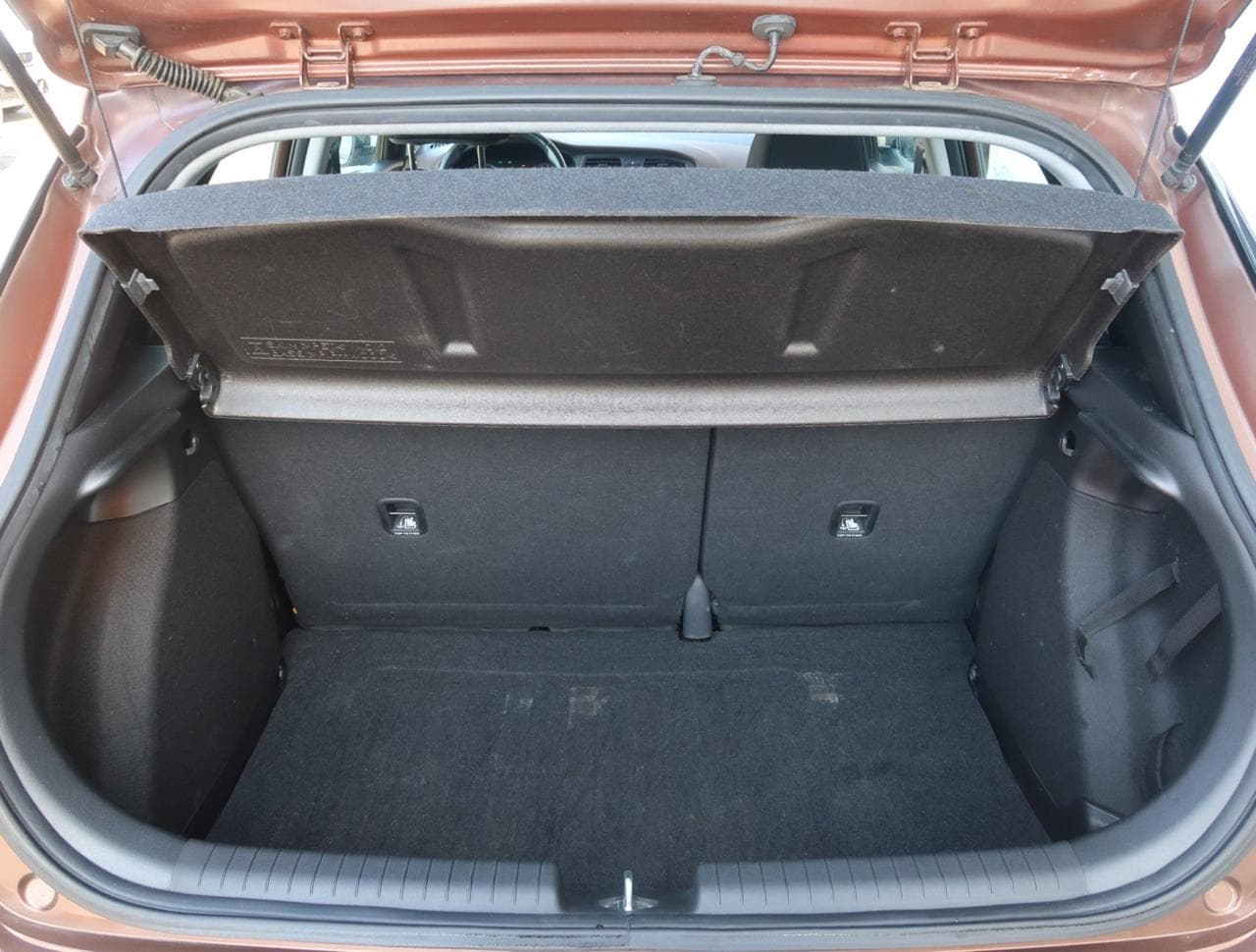 2017 Hyundai I20 - 19