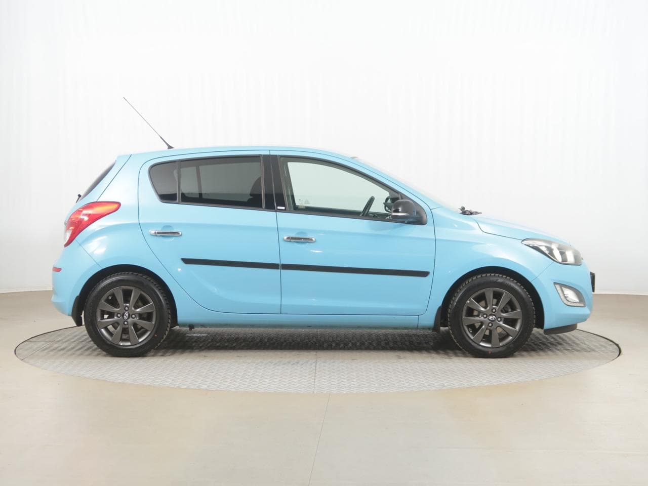 2014 Hyundai I20 - 8